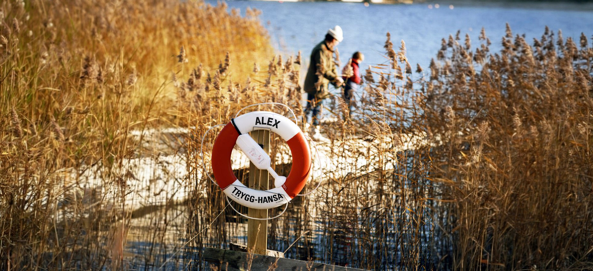 Personlig livboj vid en brygga